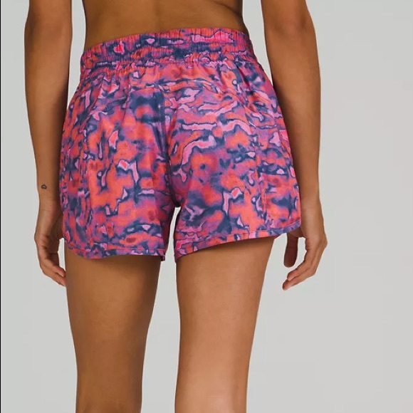 🍋LULULEMON TRACKER SHORT 4”-CHROMA CLASH MULTI,10 - Picture 6 of 10